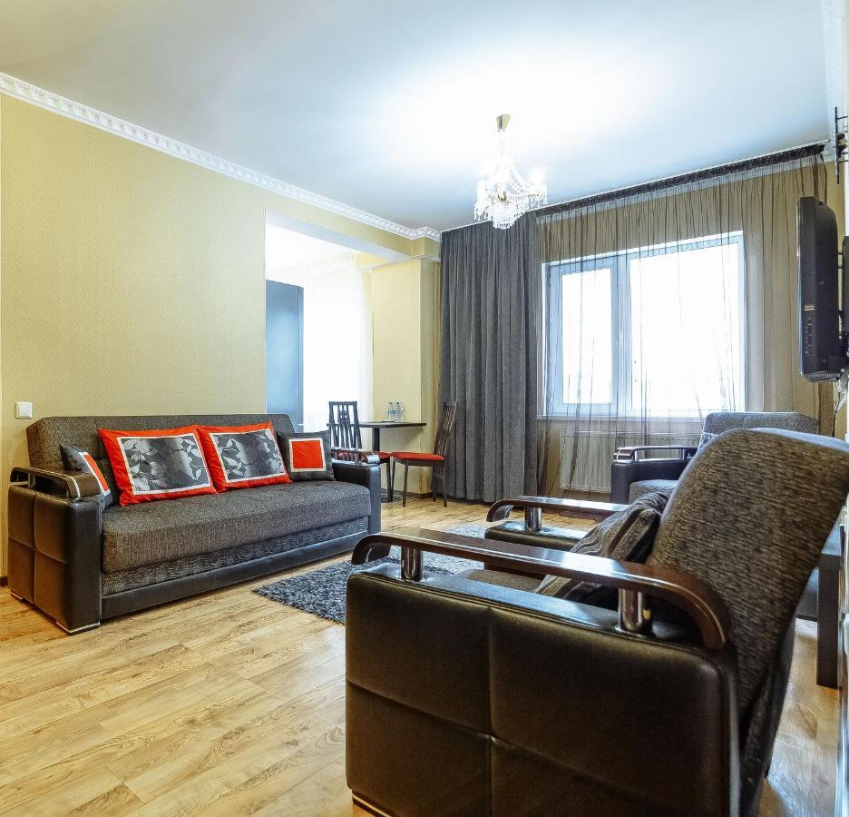 Two Bedroom Apartment On Syganak Street 64-1 아스타나 외부 사진